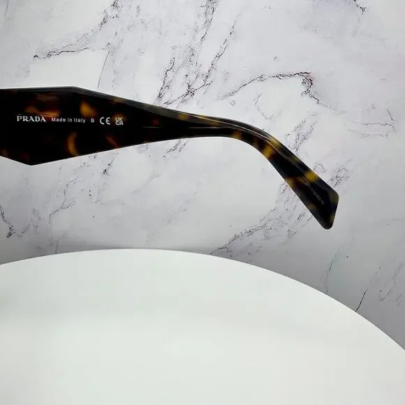 New PRADA Sunglasses - Picture 7 of 16